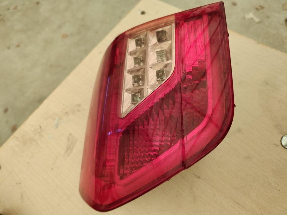 Prawa lampa w klapę c5x 7,  kombi, przedlift