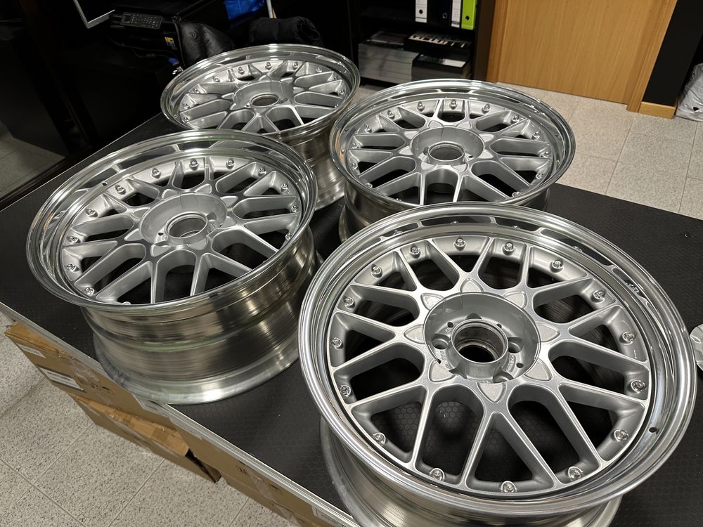 BBS RS2 19 Tri-partidas 5x112 RS710 ET22 ET20