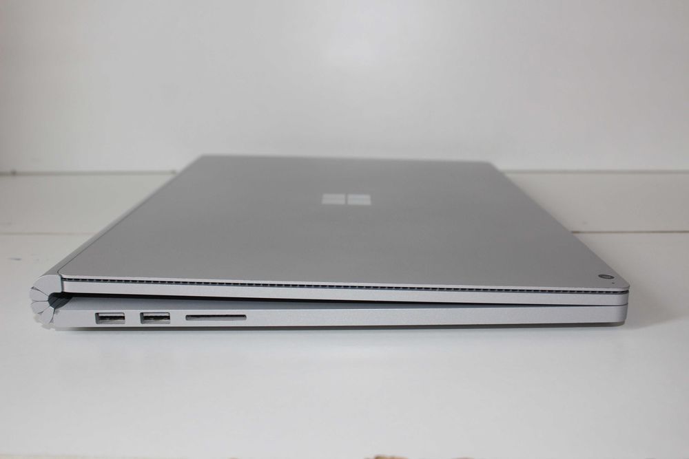 Microsoft Surface Book 3 15" I7 16/256GB/GeForce GTX 1660 Ti 6Gb