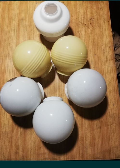 Szklany klosz biała kula tulipan do lampy naftowej cena za całość