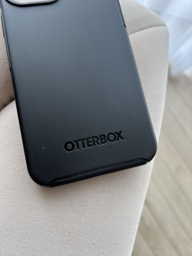 Nowe etui case OtterBox do Apple IPhone 12 Pro Max Czarny Matowy