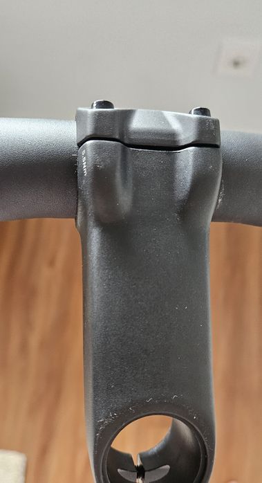 Guiador Giant SL D-Fuse Aero