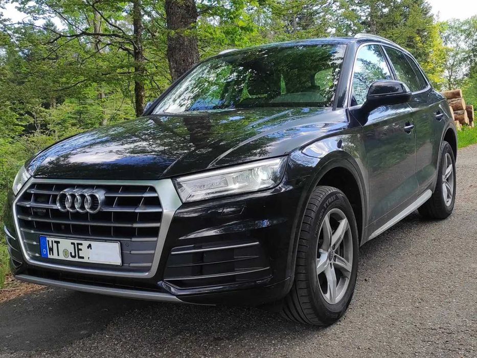 Разборка Audi Q3 капот Б/У автозапчастини  Q5 Q7 Q8