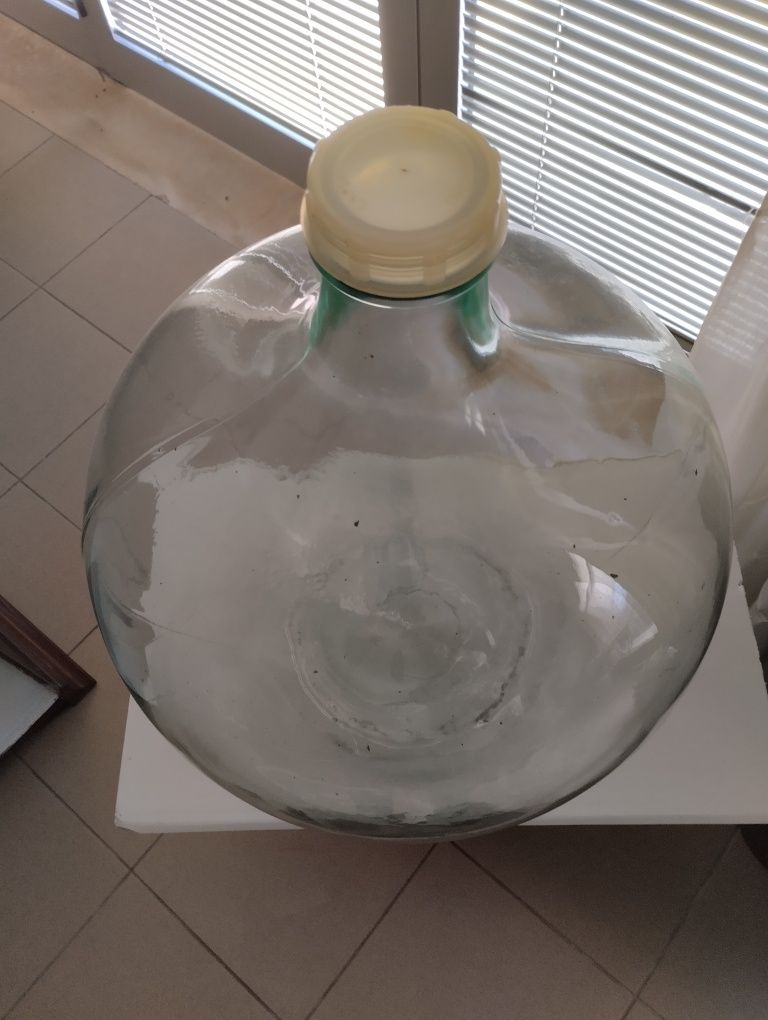Garrafão antigo de 60L