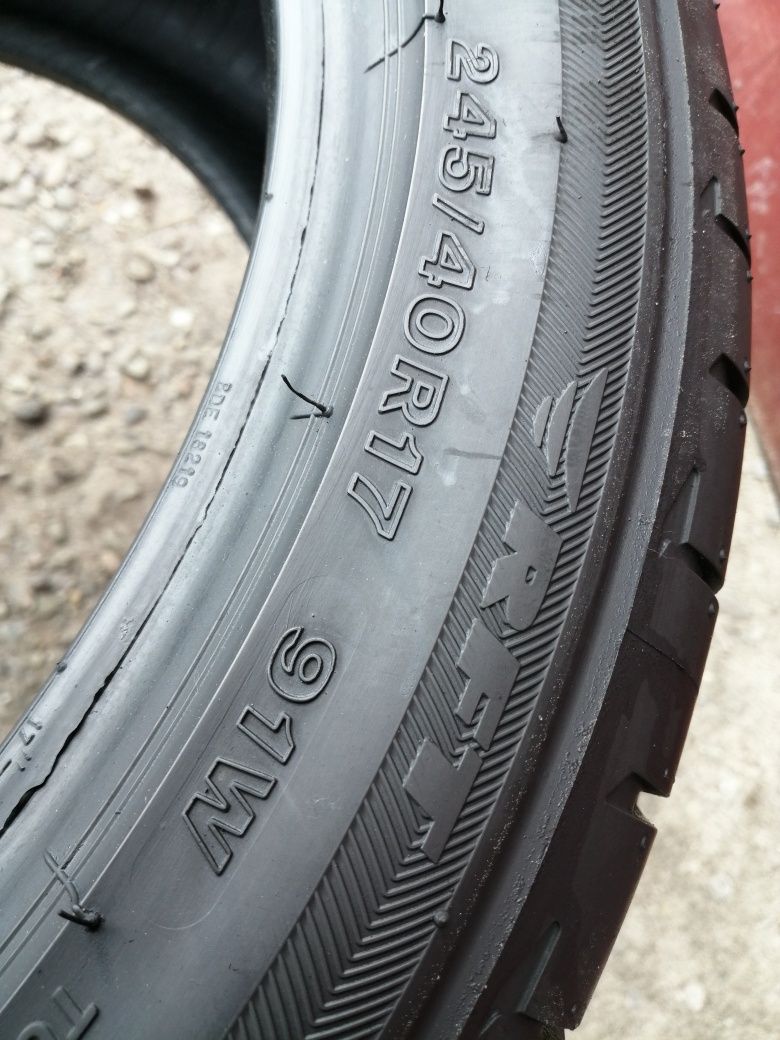 245/40/17 R17 BRIDGESTONE POTENZA S001 RunFlat 2шт літо шини