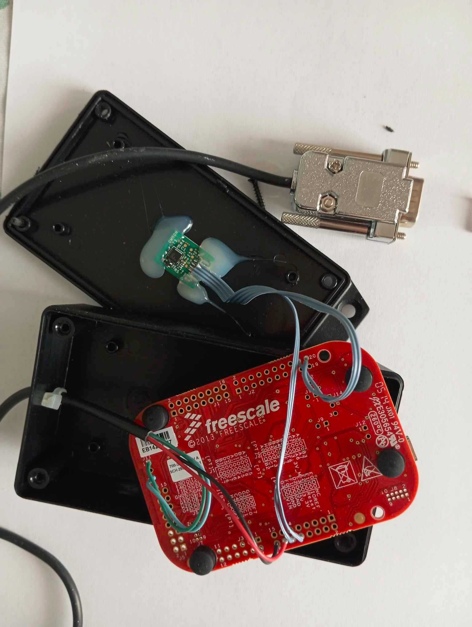 Płyta rozwojowa FRDM-KE06Z Freescale, + czujnik omron T3 + obudowa