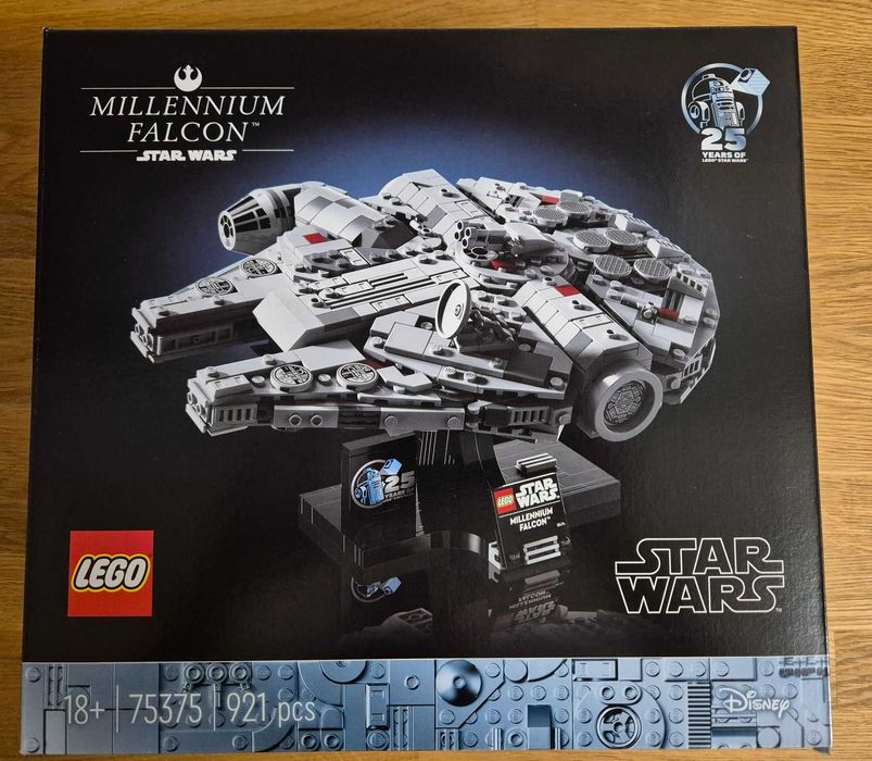 Продам LEGO Star Wars Тисячолітній сокіл (75375), б/у