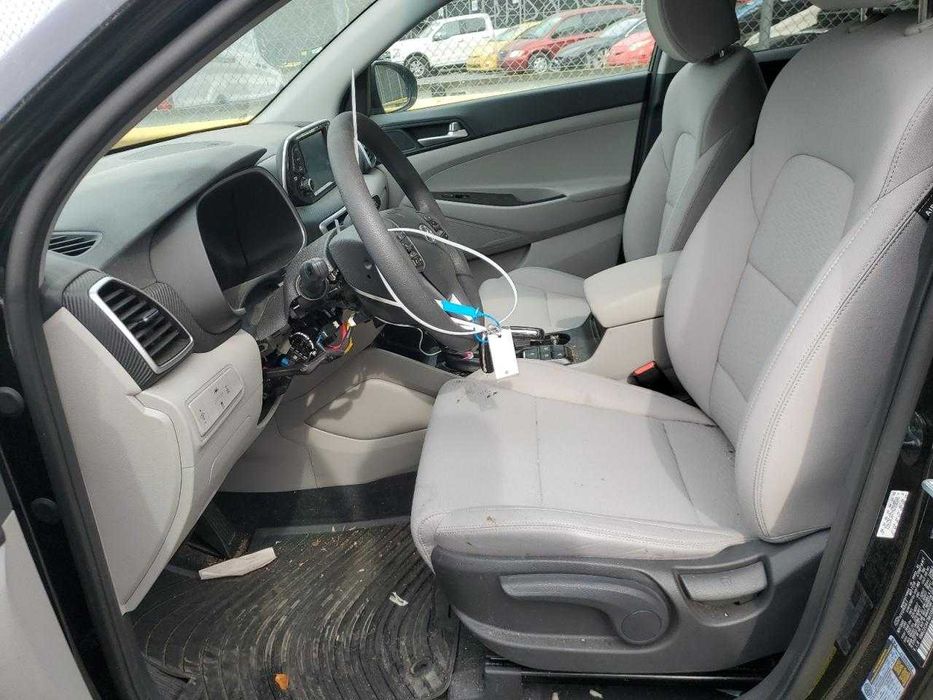 2021 Hyundai Tucson SE