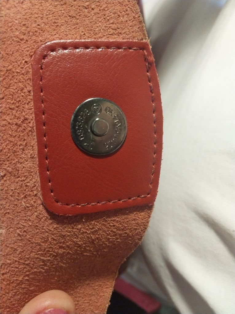 Продам нову дамську шкіряну сумку