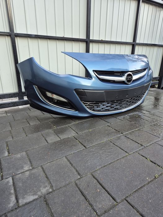 Zderzak przód przedni Opel Astra J lift IV rok 15 kod Z22S