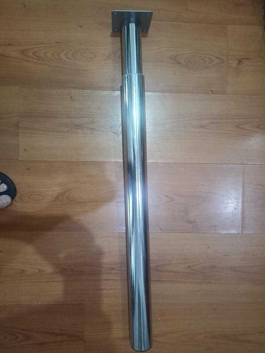 Vendo pé extensível para móveis Leroy Merlin