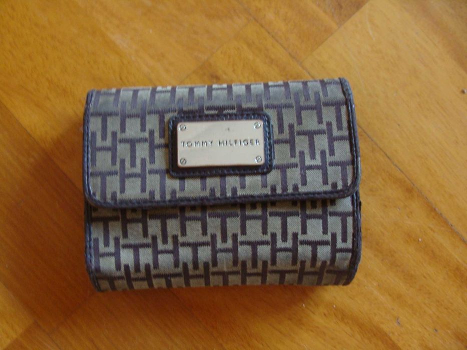 portfel tomi hilfinger wysyłka