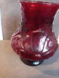Stary wazon rubinowy