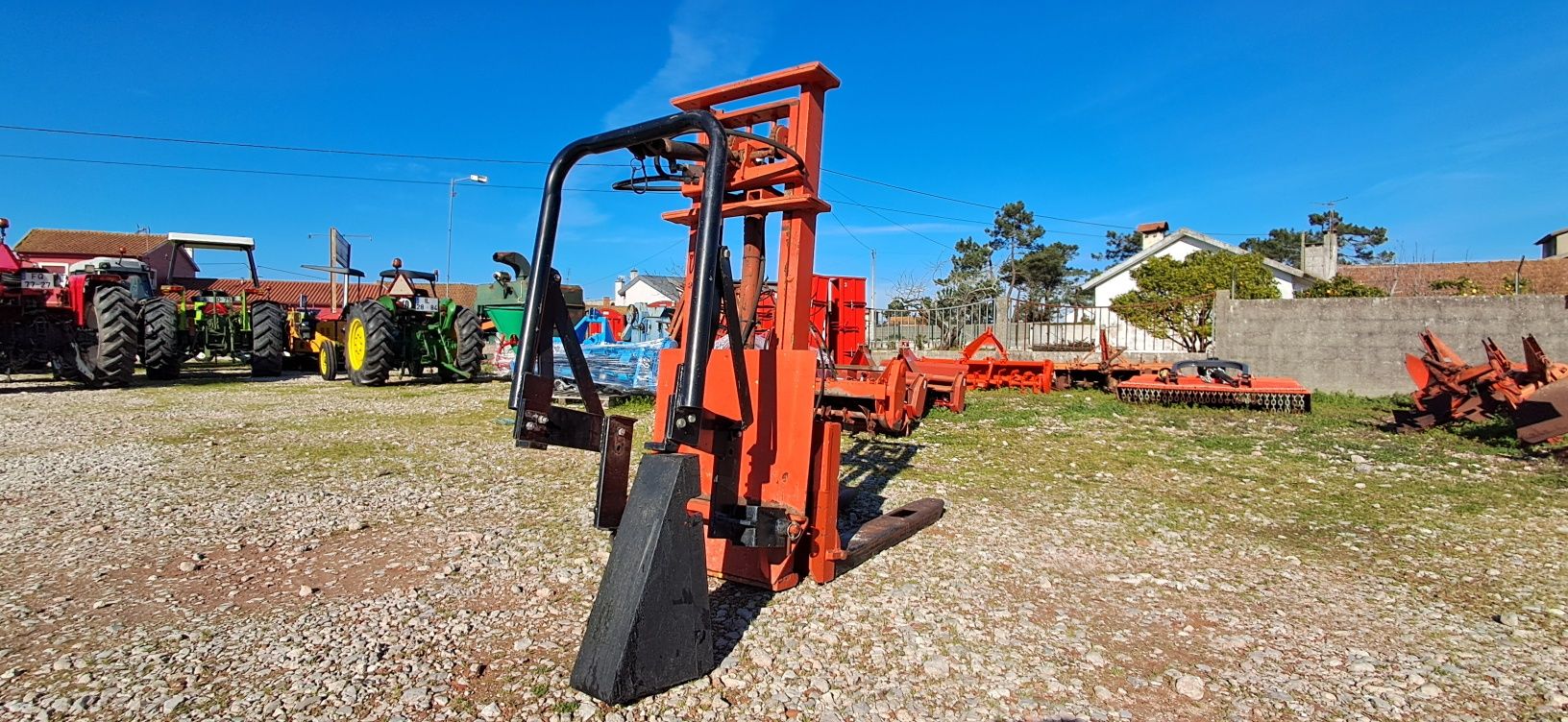 Porta paletes / Empilhador hidraulico p/tractor