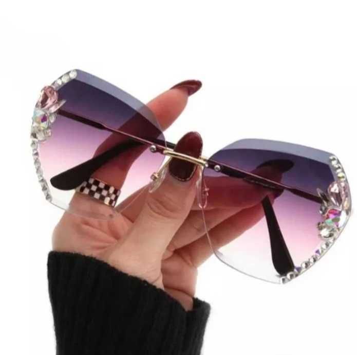 Piękne okulary przeciwsłoneczne z cyrkoniami
