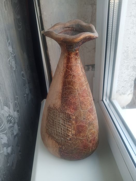 Цветочная ваза (глина)