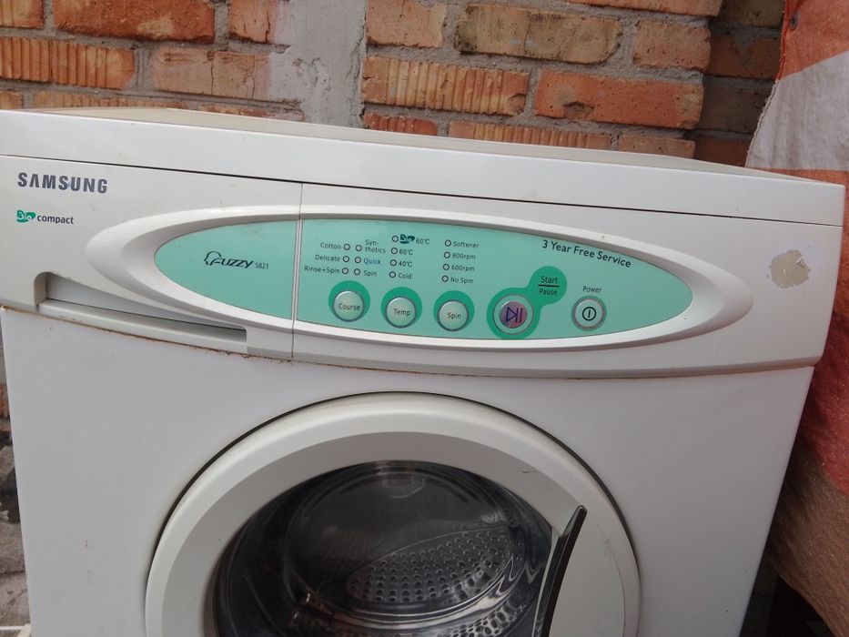 Продам стиральную машину Samsung fuzzy S821