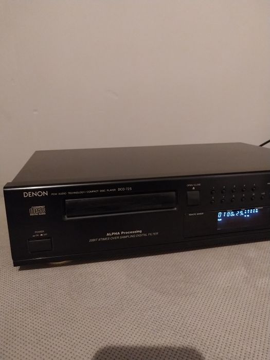 Odtwarzacz CD denon DCD-725