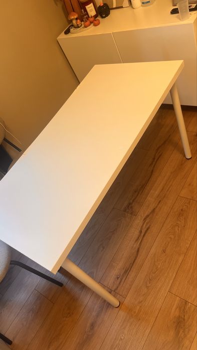 Stol do jadalni albo miejcse pracy