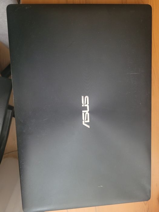 Ноутбук Asus x553m