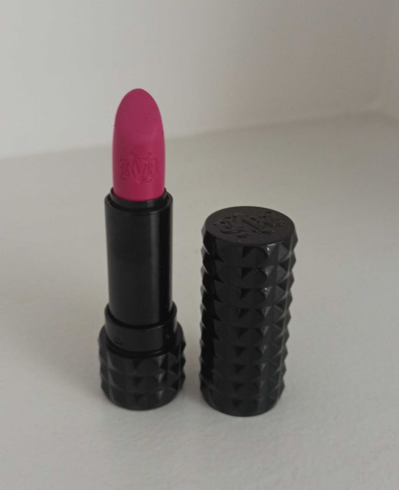 Kat Von D szminka Studded Kiss Crush