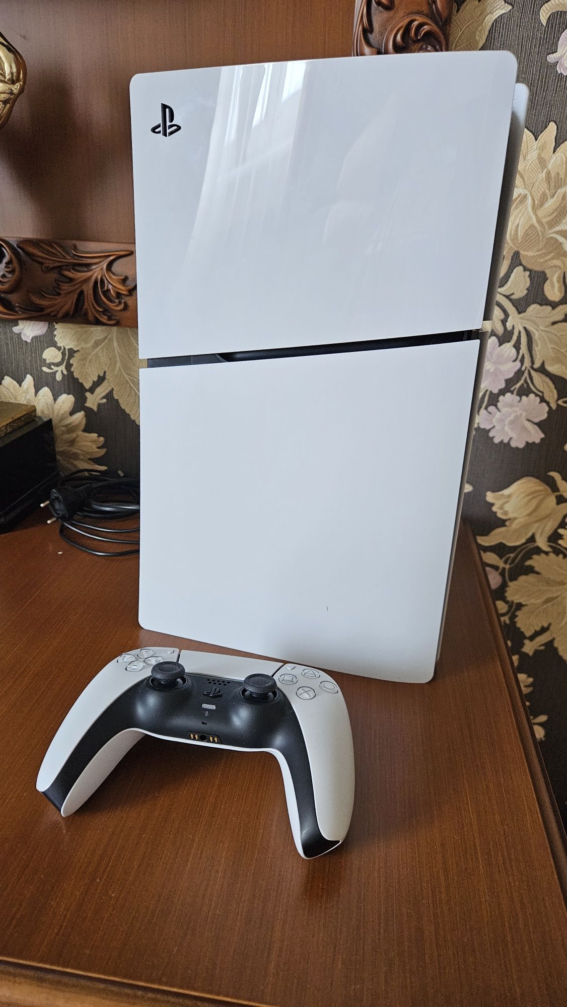 PS 5 Slim + 26 игр