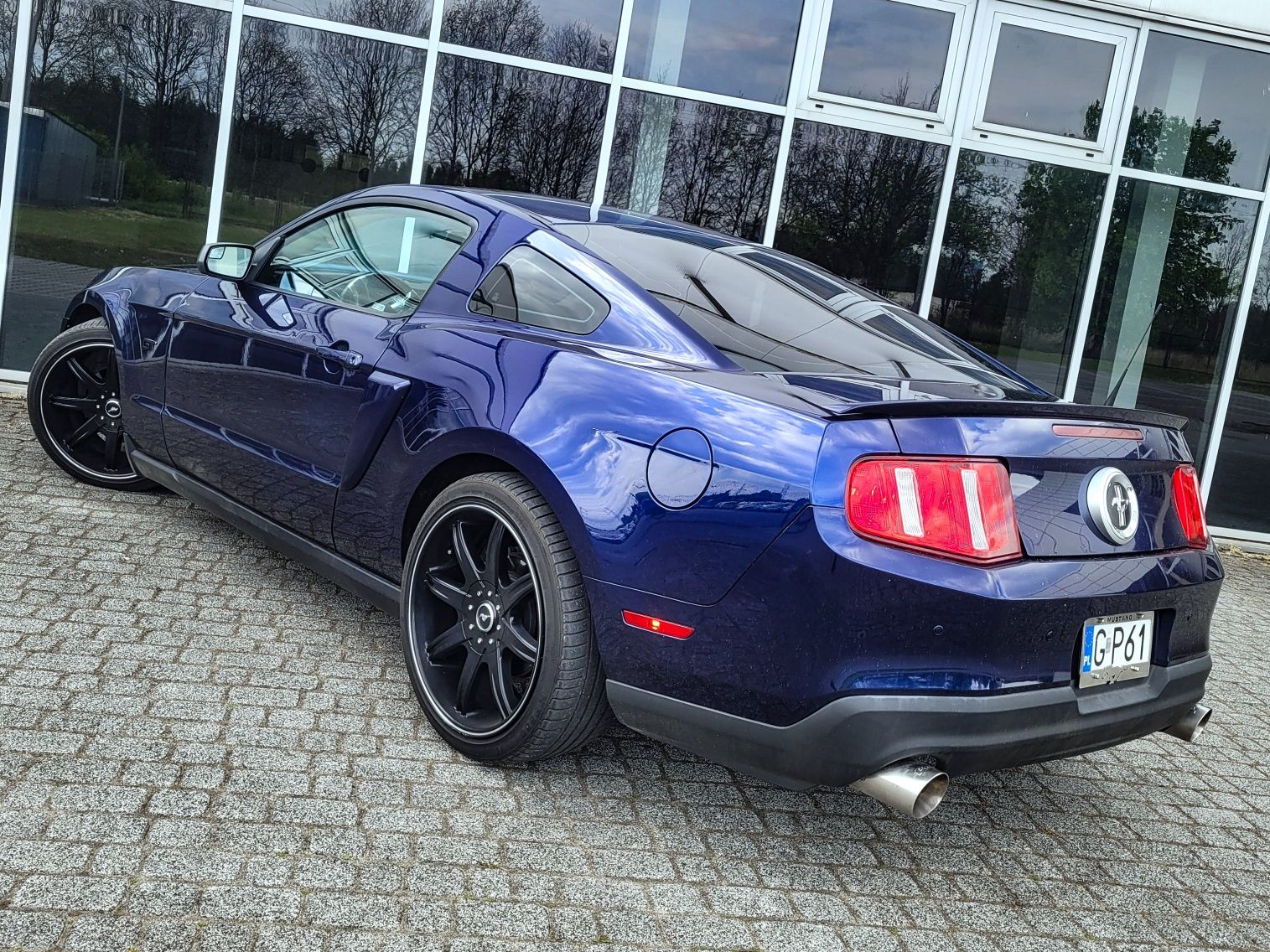 Ford Mustang 3.7 V6 Premium ** Śliczny ** Skóra ** Klima ** Alu 20" **