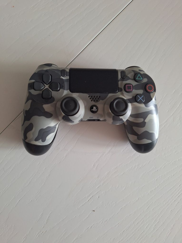 Playstation4 slime