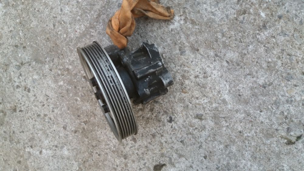Audi a4b5 a6c5 Passat b5 2.4 Benzyna,pompa wspomagania