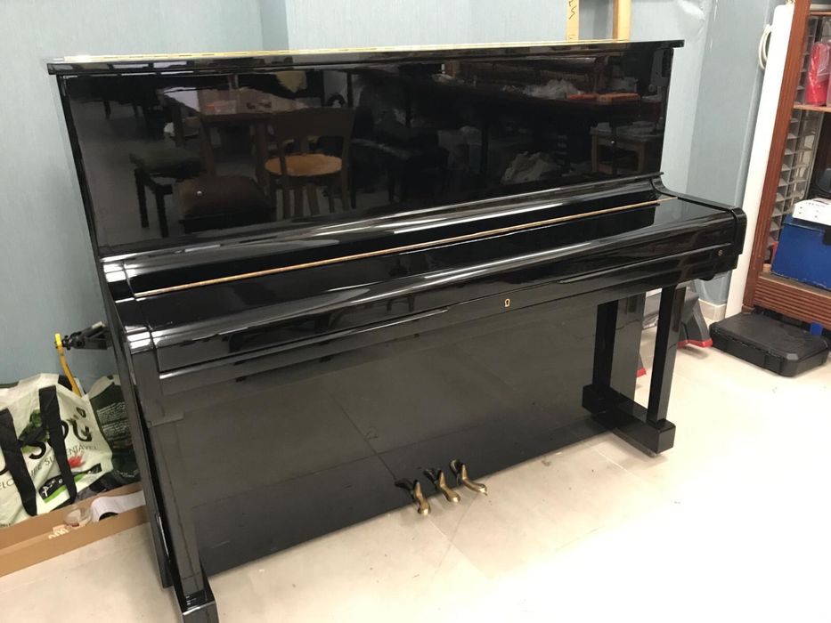 Piano Samick como novo