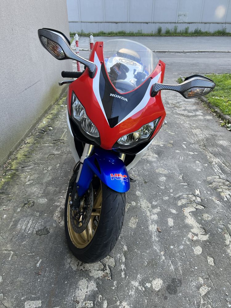 Honda CBR 1000rr fireblade sc59