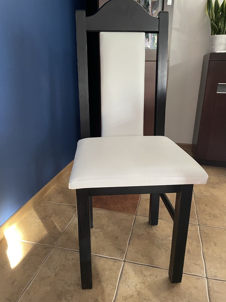 Stół do salonu + 6 krzeseł