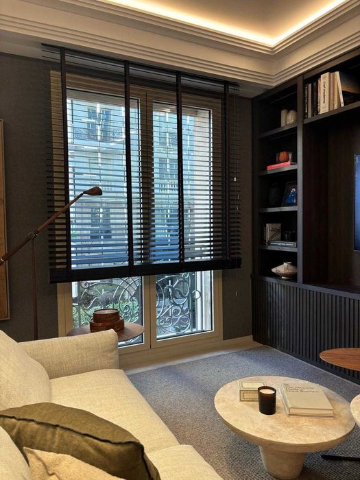 Estores Venezianos em madeira Luxaflex