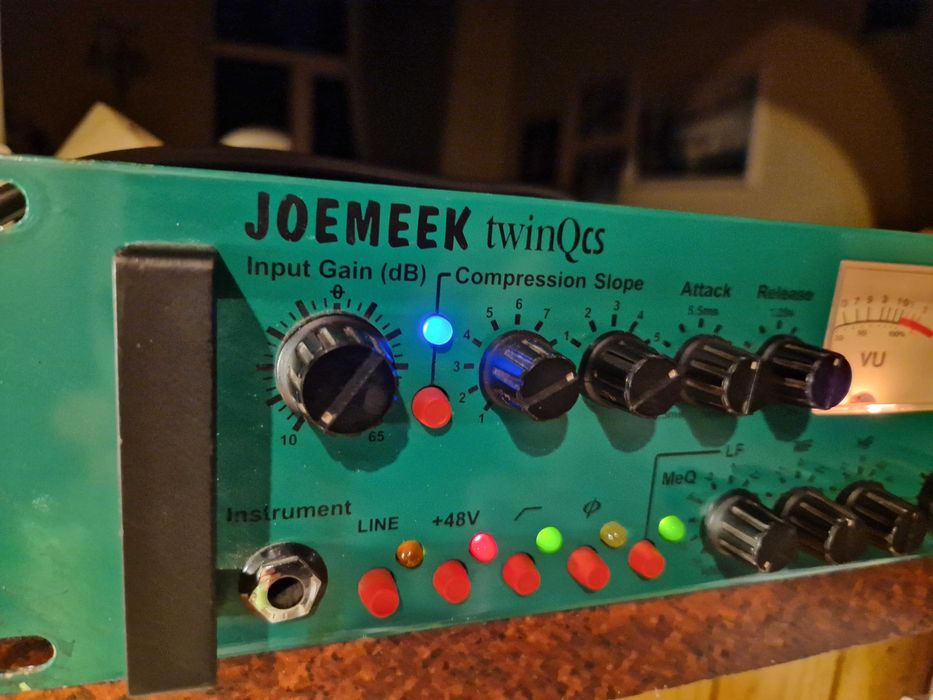 Joemeek TwinQ CS, Dual Preamp / Channel Strip Преамп Компрессор EQ