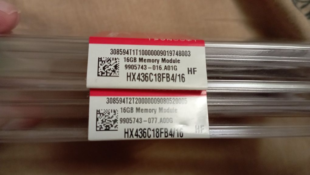 Оперативная память HyperX DDR4-3600 16384 MB PS4-28800 Fury Black