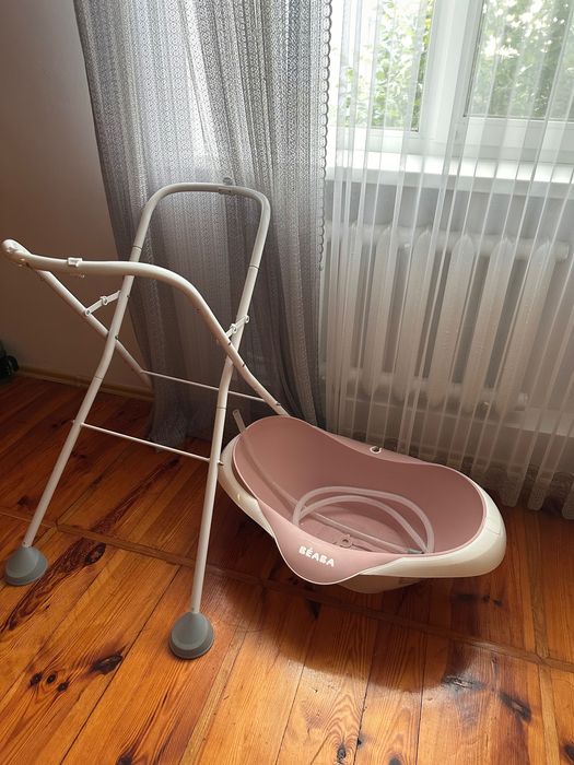 Дитяча ванна з підставкою beaba pink