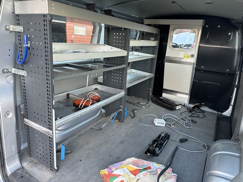 Regał zabudowa VW transporter T6 Expert Trafic Jumpy