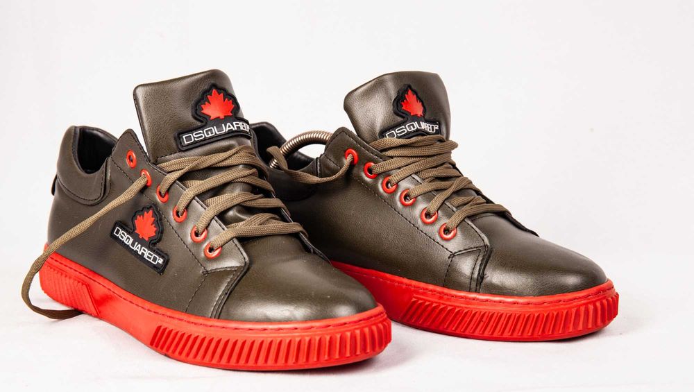 Disquared 2 жіночі кросівки, розмір 42
