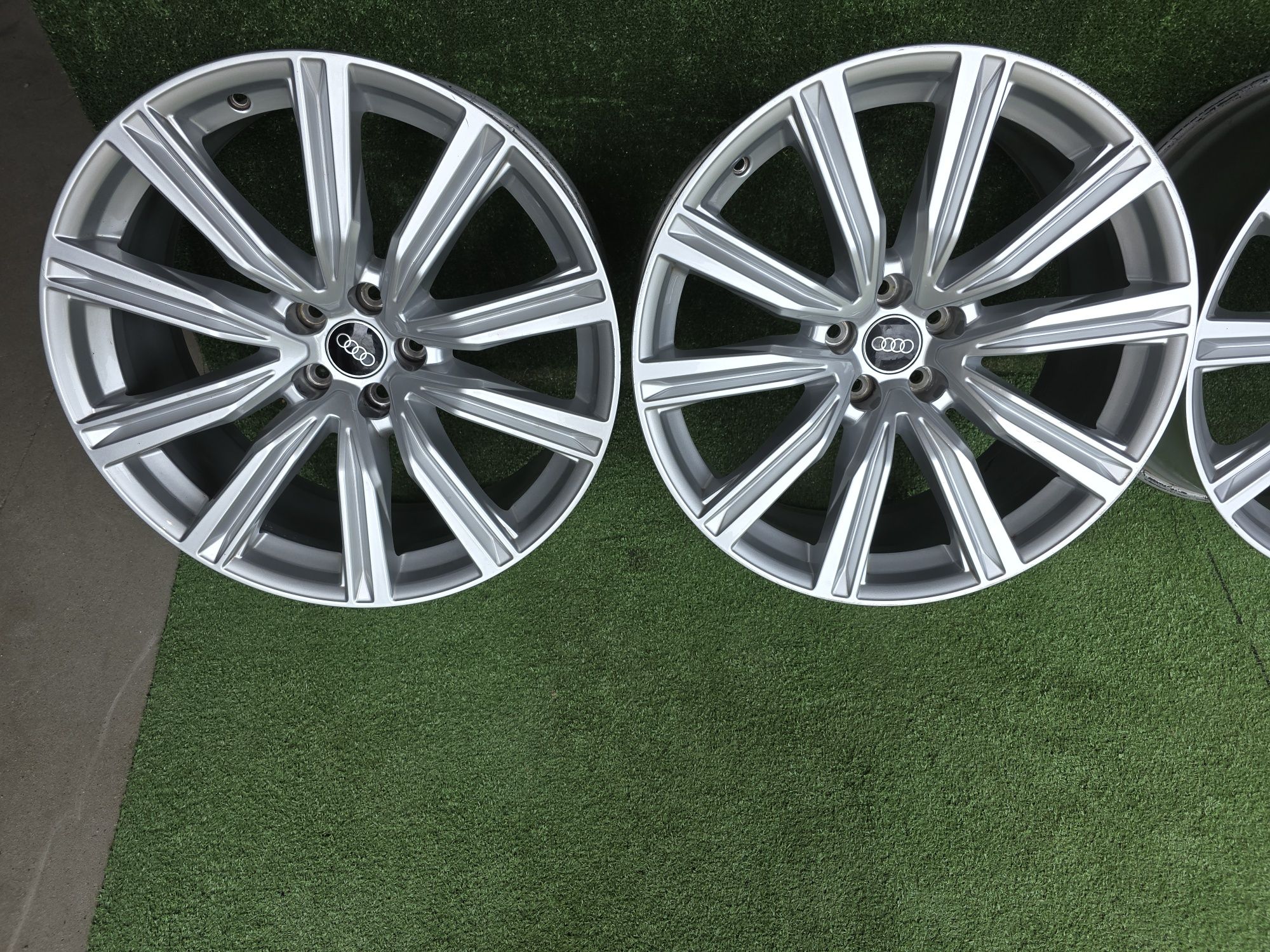 Sprzedam Alufelgi Orginalne Audi 5x112 20 A4 A5 A6 A7 A8 Q5 Q7 Q8 8