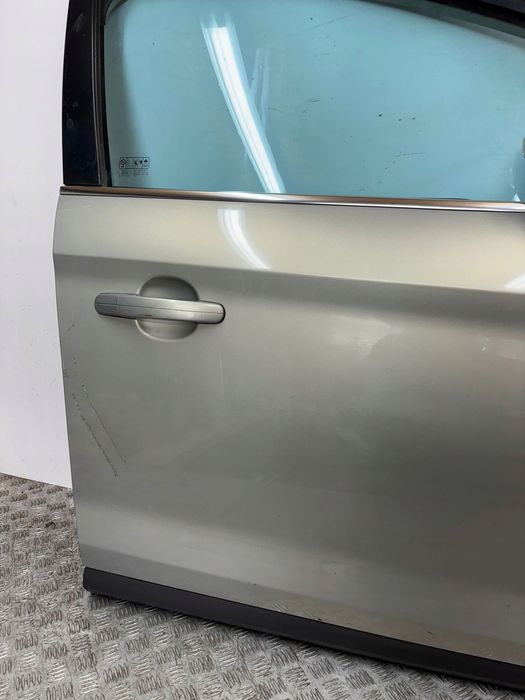 drzwi przód przednie prawe ford kuga i mk1 08-