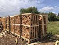 Продаються дрова твердих порід ( дуб, граб, ясен)метрові та рубані