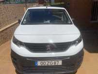 Carrinha parnet branco 2019