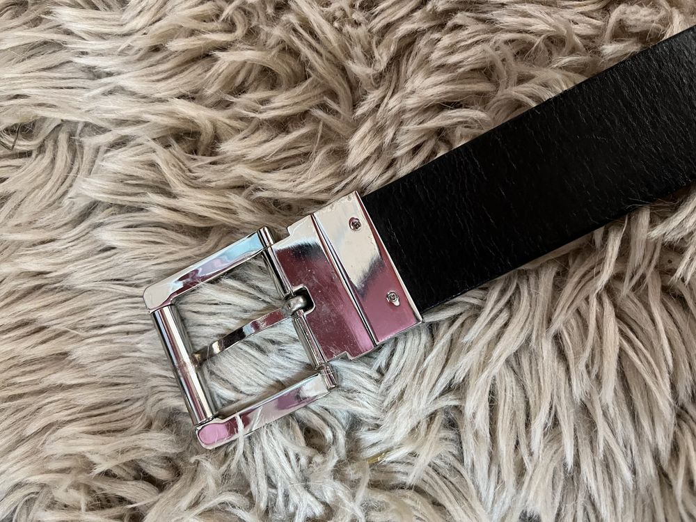 Michael Kors twist belt pasek dwustronny logowany czarny szary 105 L