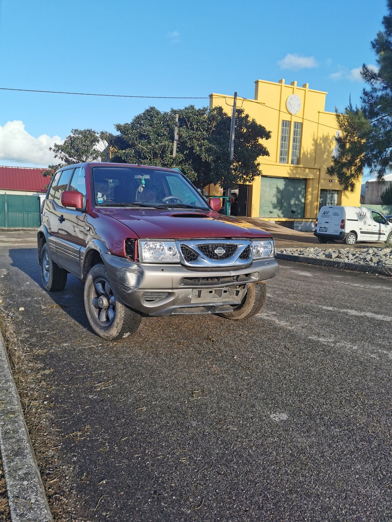 Peças Nissan terrano 2 125 cv