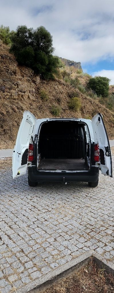 Citroën Berlingo 1.6 BlueHDi 2019 – 3 Lugares – 179.000 km