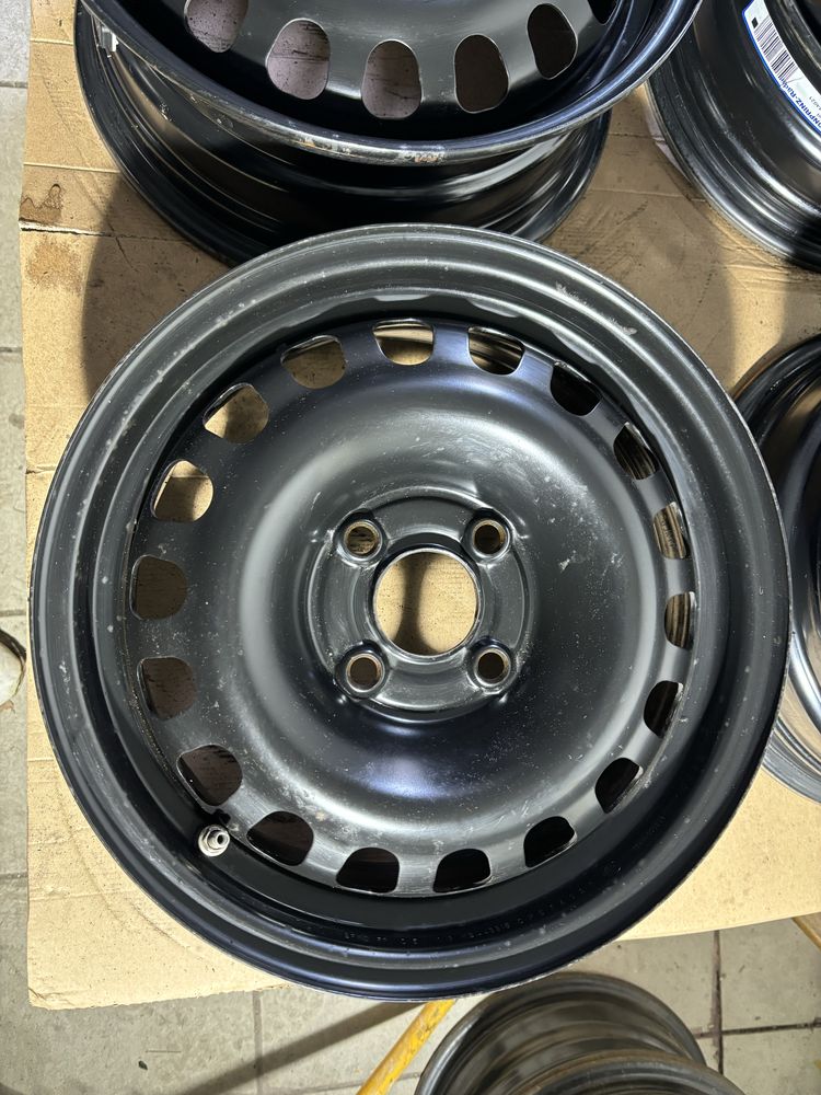 FS41 Komplet felg stalowych 14” 4x100 Opel TPMS