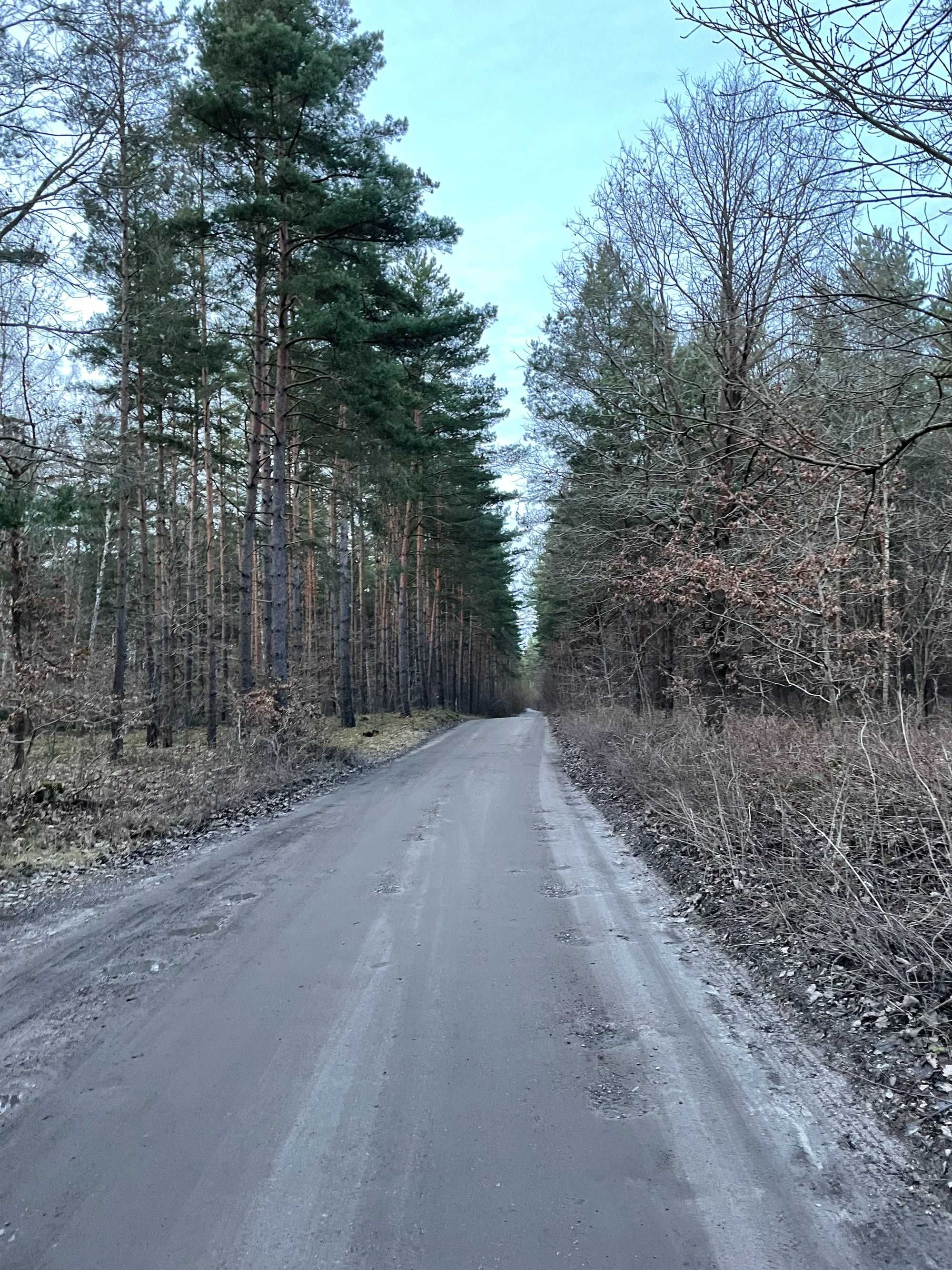 Sprzedam działkę budowlaną w Rakowcu 25a