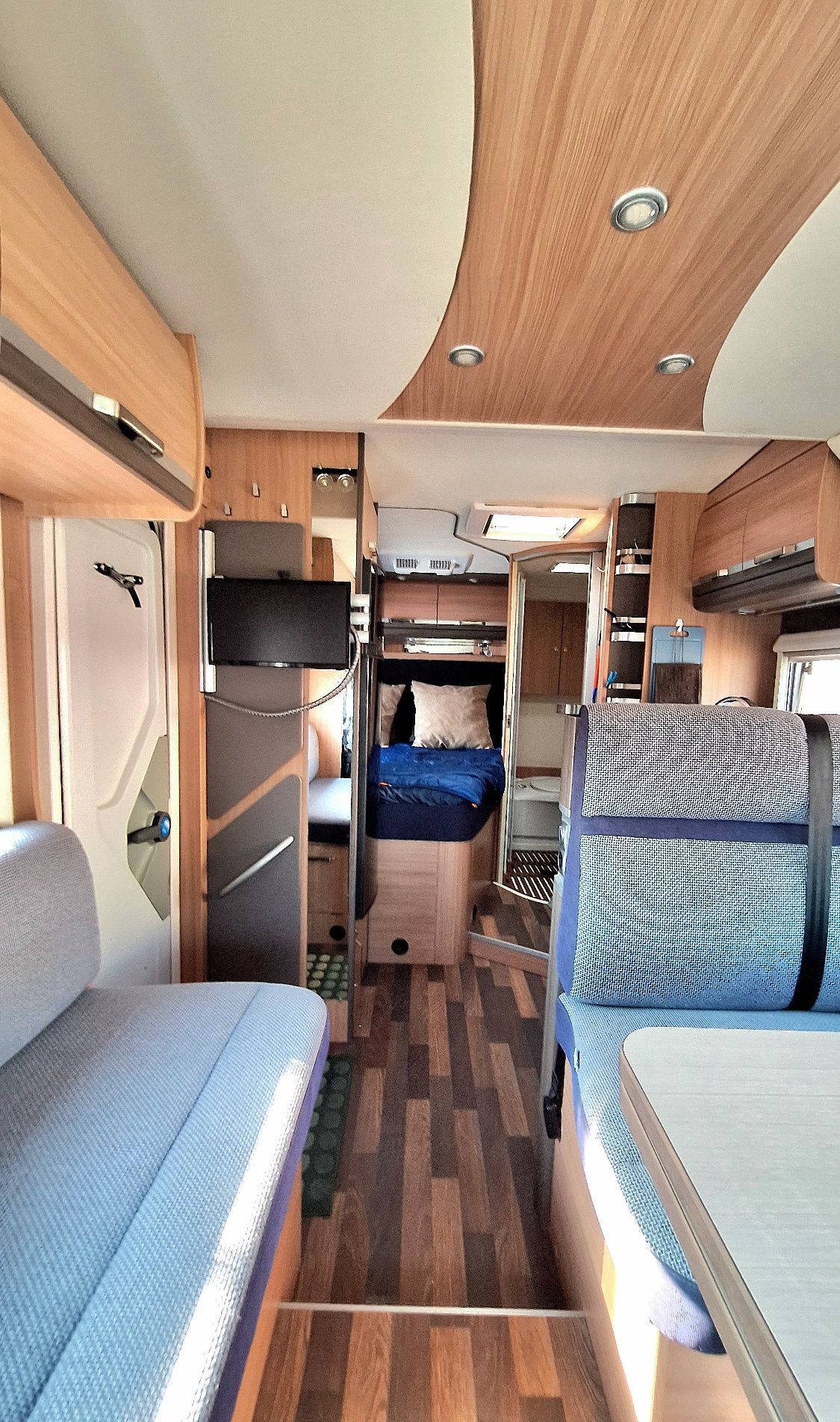 Autocaravana Knaus Sky wave perfilada c/nova de 2017