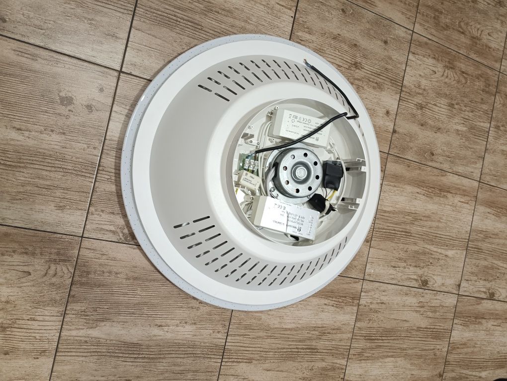 Lampa LED wentylator