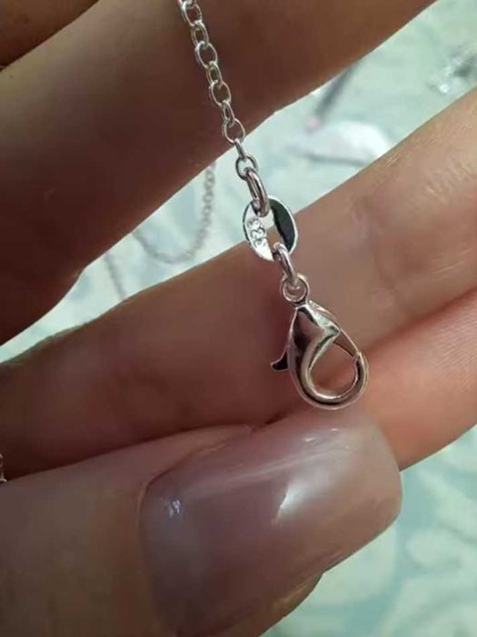 Срібна цепочка з хрестиком